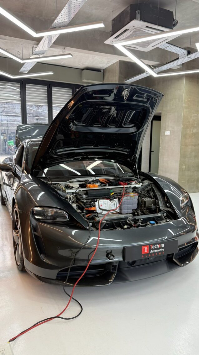 Techtra Automotive EV Class Course Study Repair in Malaysia for EV education (26) Techtra Automotive EV Class Course Study Repair in Malaysia for EV education Best Automotive College in Kuala Lumpur